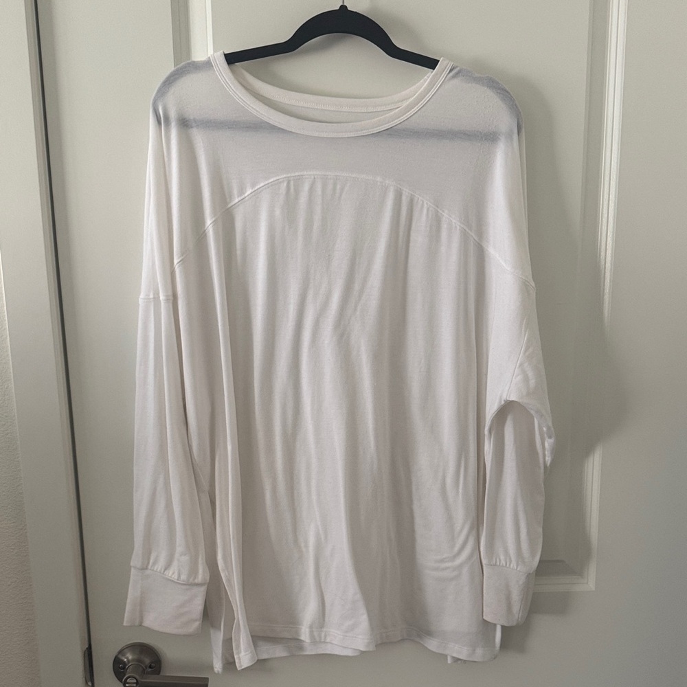 Old Navy White Long Sleeve Tee